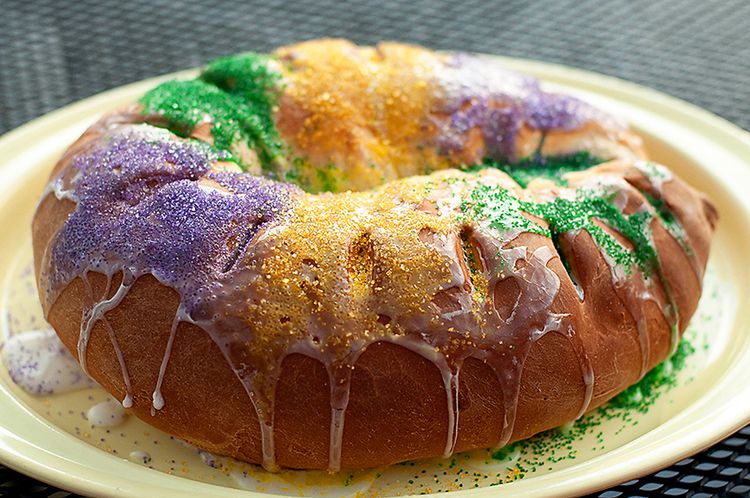 Cinnamon King Cake 18 Oz.
